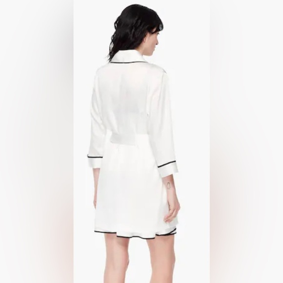 Kate spade Embroidered Mrs robe wedding extra small extra small XS/small - Picture 3 of 9